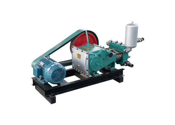 ผู้ผลิตปั๊มยาแนวซีเมนต์ 10Mpa ทำงานได้อย่างราบรื่นสามสูบ